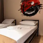 Birds Hostel Σκόδρα